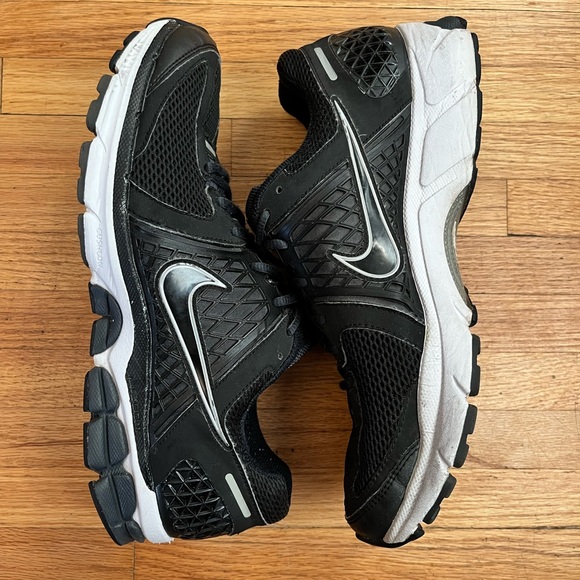 Nike Zoom Vomero 6 - Picture 3 of 5